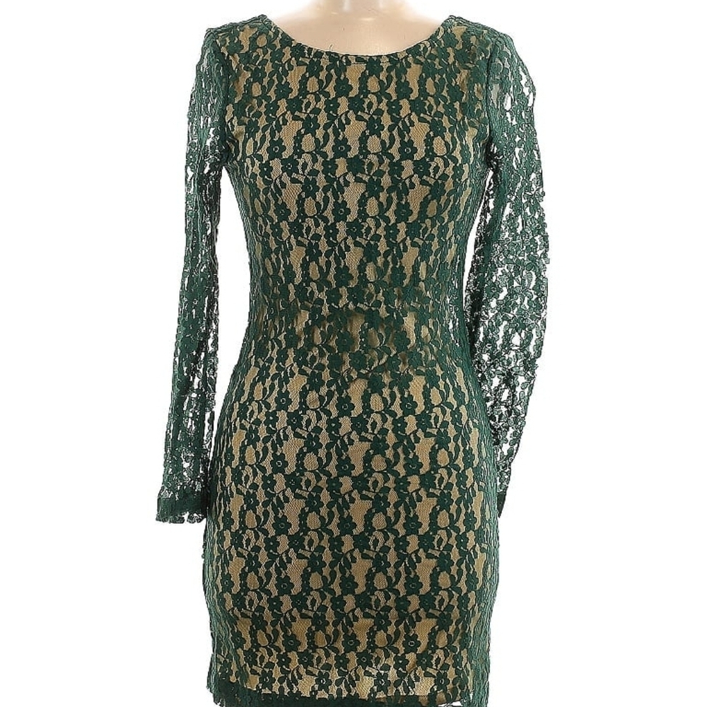 Elegant Green Lace Dress
